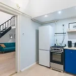 Apartament Spacious Loft In The Heart Of Budapesta